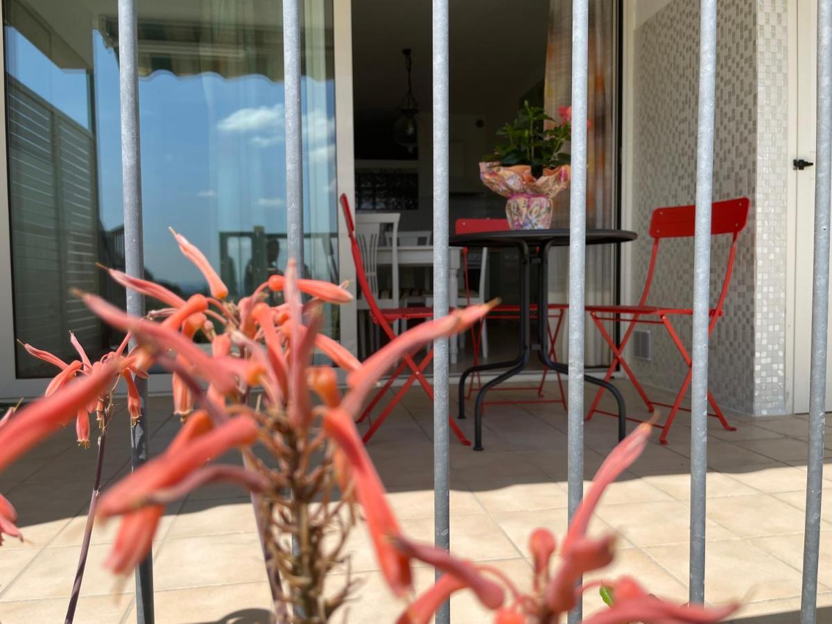 A Casa Di Silvia Apartment Gambassi Terme Exterior photo